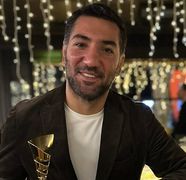 Berkay Ateş, actorul joacă rolul Kahraman în serialul turcesc Minciuni de familie, schimbare spectaculoasă de look! Iată cum arată în prezent celebrul actor